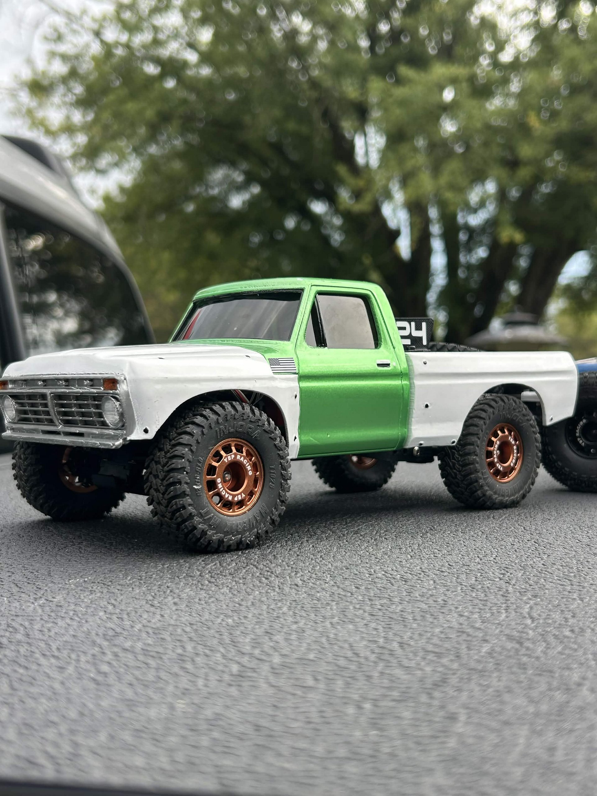 **AVAILABLE 1PM TODAY** STICKY WIGGLER WHEELS product image (6)