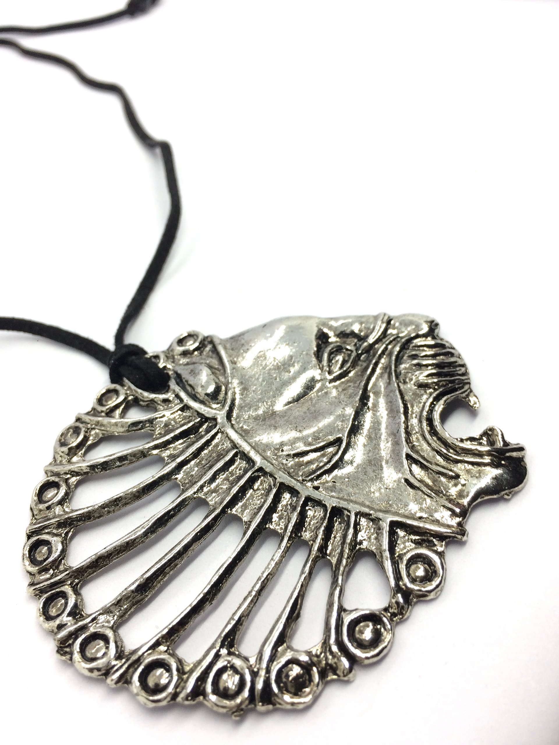Lionheart Necklace product image (7)