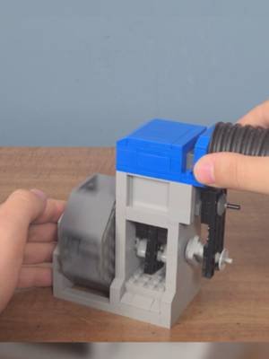 A LEGO Vacuum Engine with NO Technic?? Watch the full YT vid: https://youtu.be/HFZaOqEeGR4 #legoengine #lego #legovacuumengine #notechnic