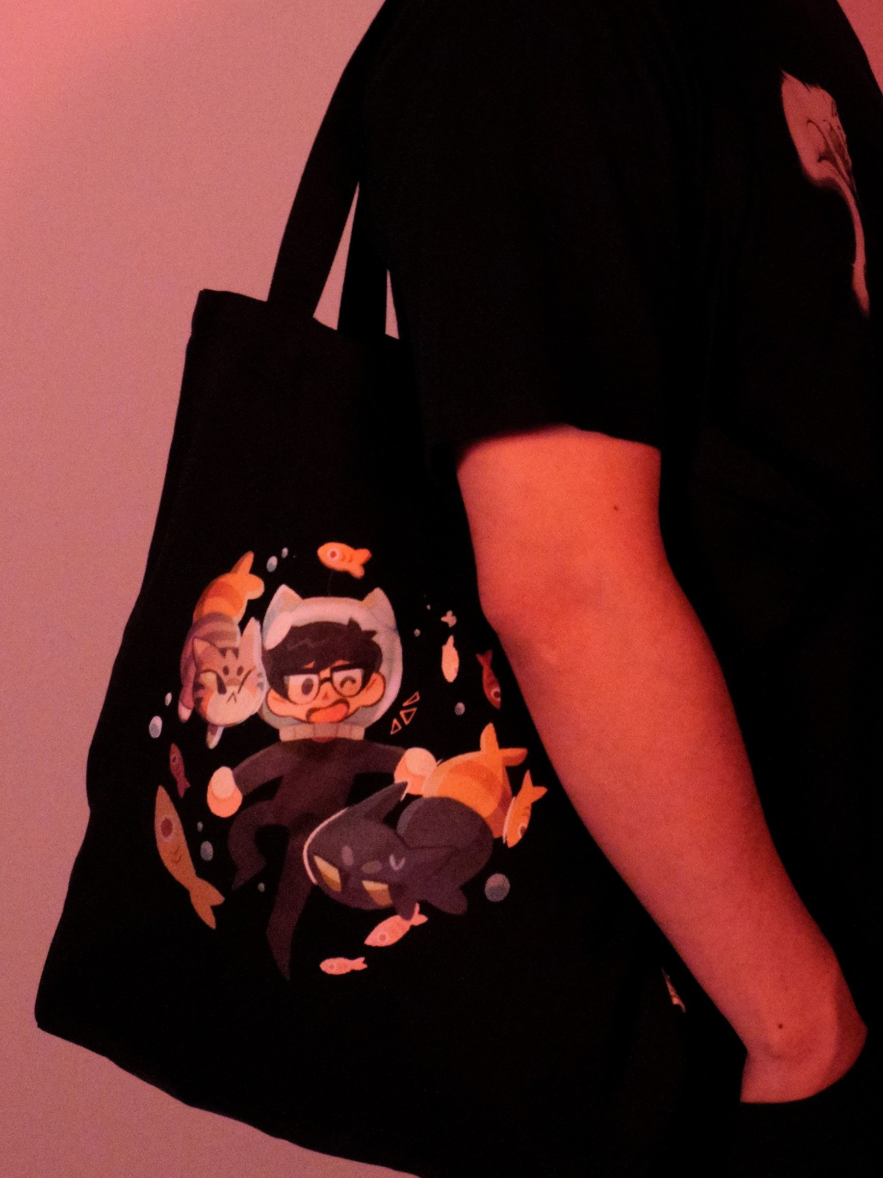 Swimmin Tote product image (1)