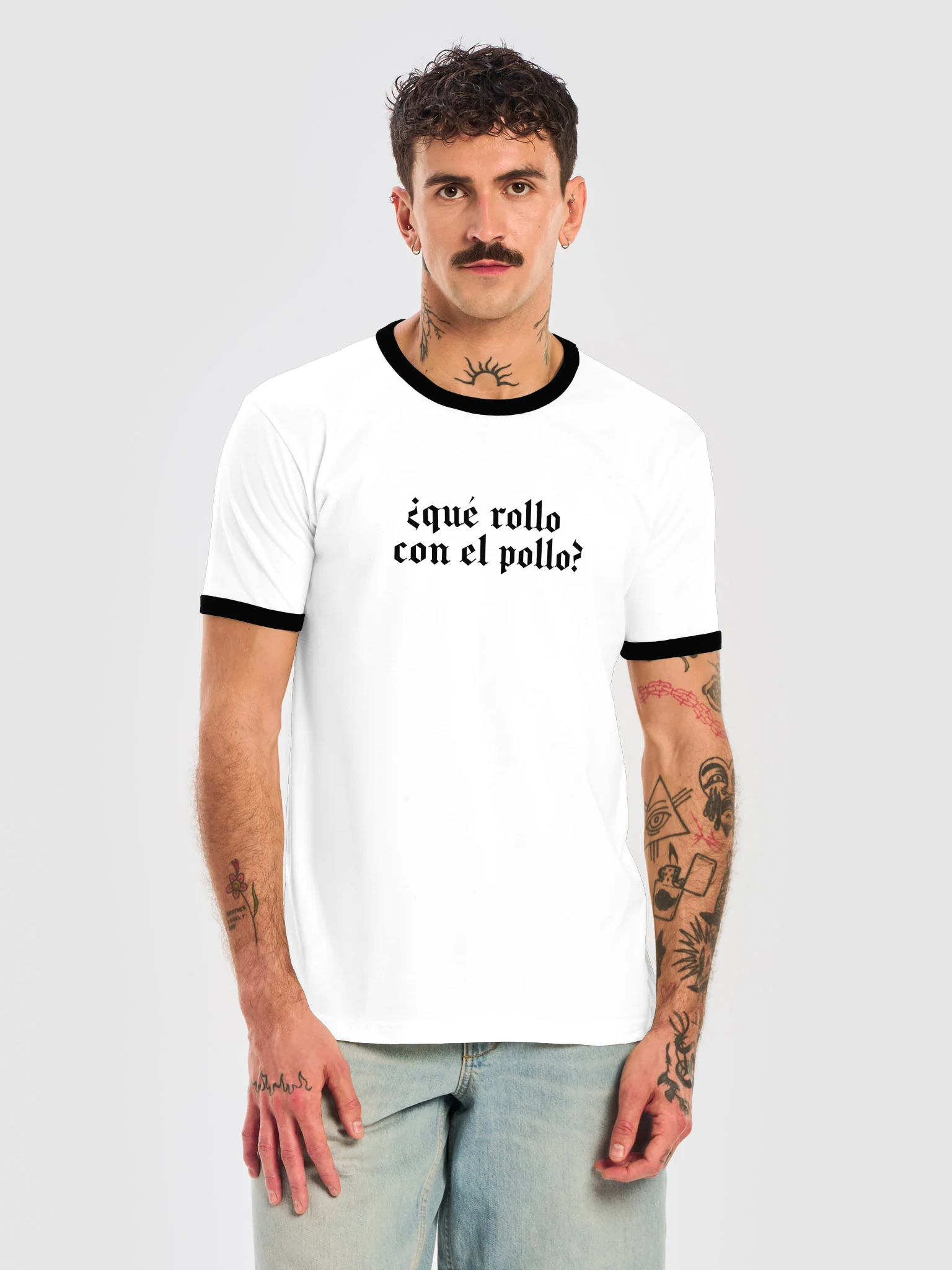 ¿Qué rollo con el pollo? Tee product image (5)