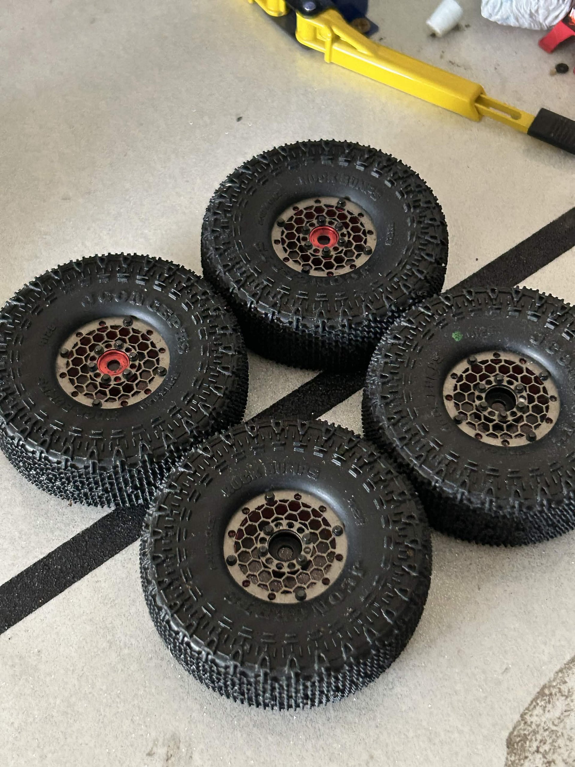 Hardpark wheels / tires product image (1)
