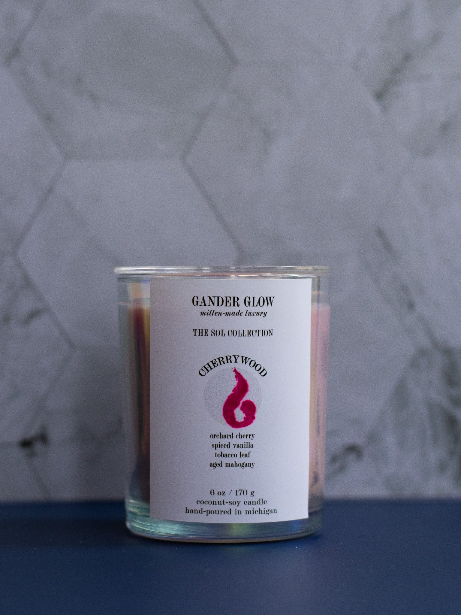 Cherrywood Scented Coconut-Soy Wax Candle product image (1)