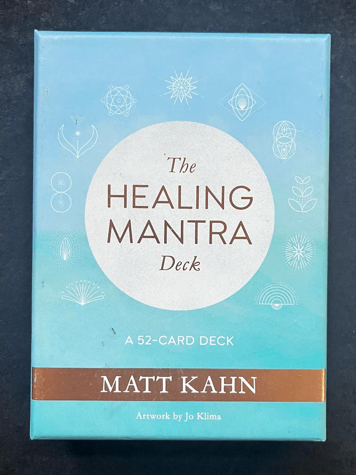 healing mantra oracle deck by matt kahn product image (1)