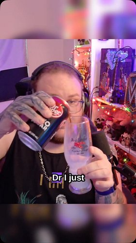 Dr pilk… 🤢 🤢 #thegeekslays #twitchclips #drpepper