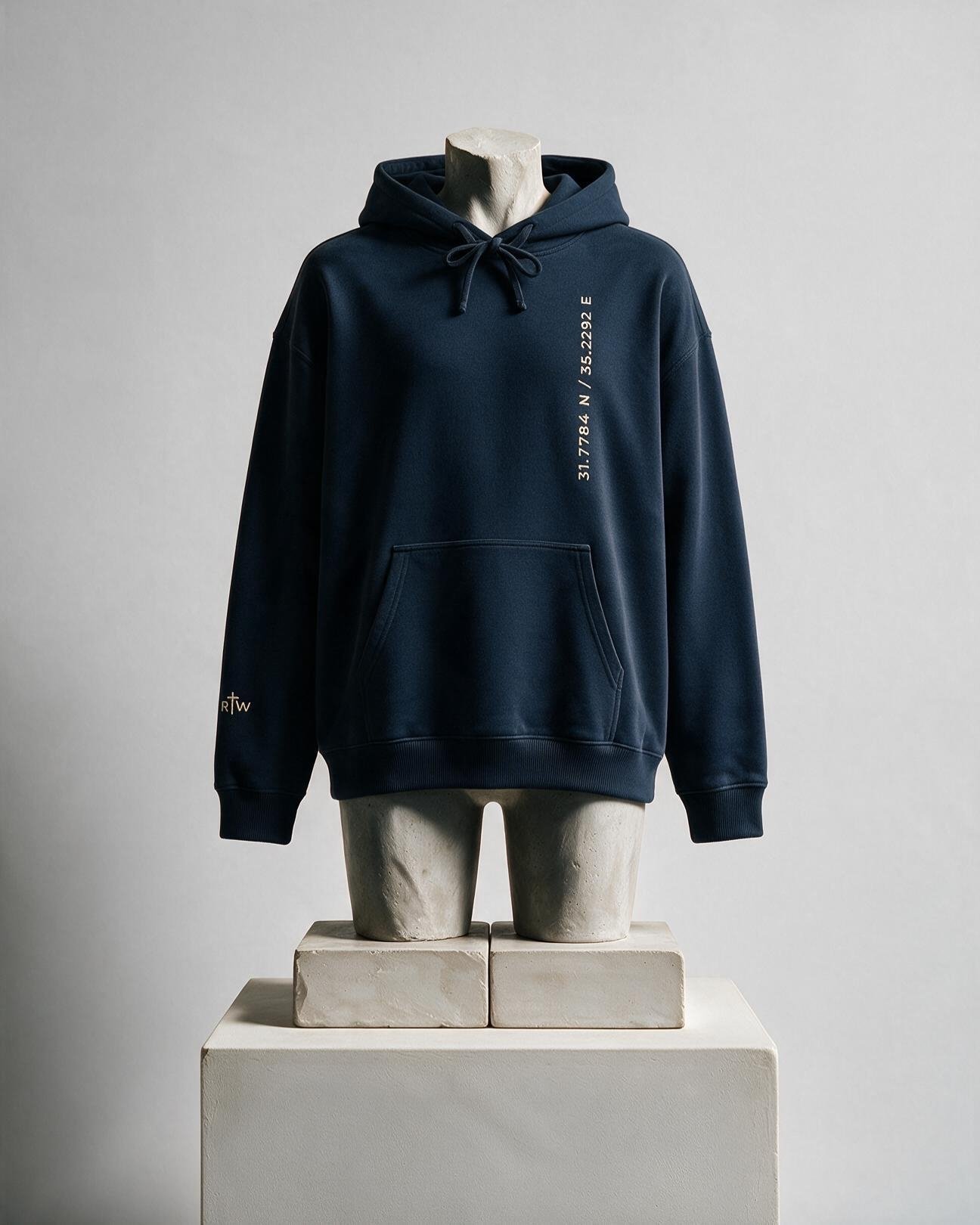 THE FINISHED ORGANIC-BLEND OVERSIZED UNISEX HOODIE product image (1)