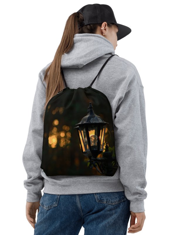 Drawstring bag - Evening sun shines through the lantern product image (2)
