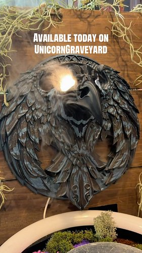 New release! The Gravecaller crest with Built in light cavity accepts a 61x8mm puck light (bambu mh001) colorstacked 14 hour ...