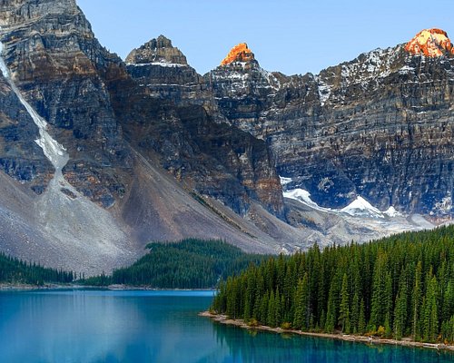 Let's get away to a cozy cabin on a mountain. Leaving all the electronics and chaos behind, we enjoy a delightful hike up to ...