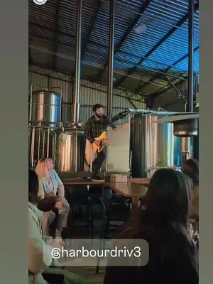 Fun night! #guitar #woolgoolgabrewery #harbourdriv3