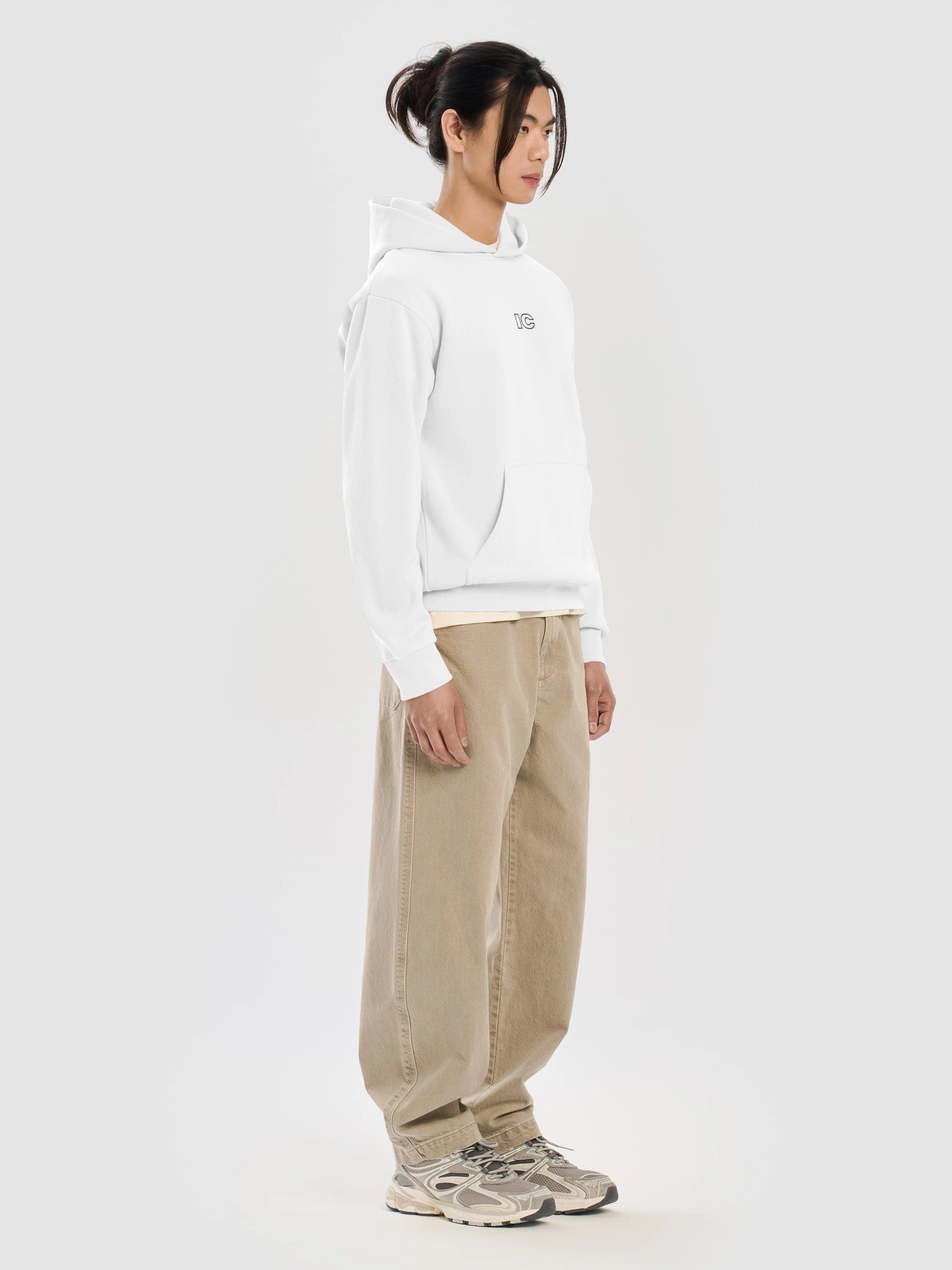 HOODIE - WHITE product image (11)