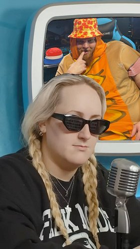 You ever seen a glizzy this big?
.
.
.
.
 #fyp #viral #meme #funny #glizzy #twitchstreamers #hotdog #fightme #idealmalebody