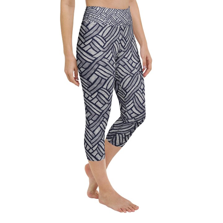Grey Rectangles Capri Leggings product image (2)