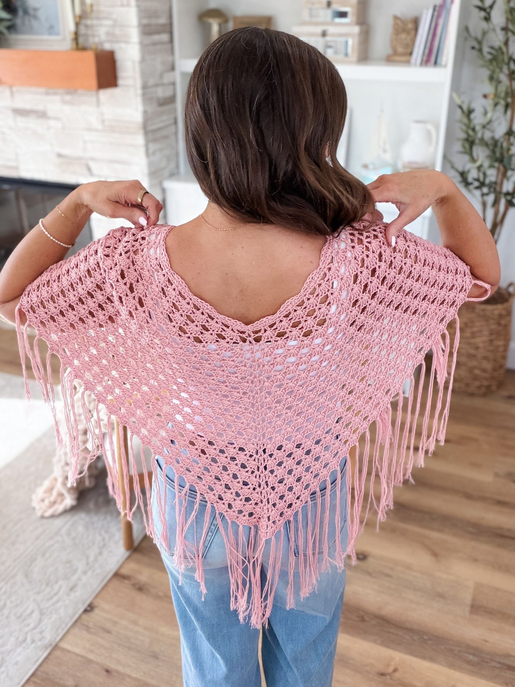 Sienna Shell Stitch Poncho Crochet Pattern product image (5)