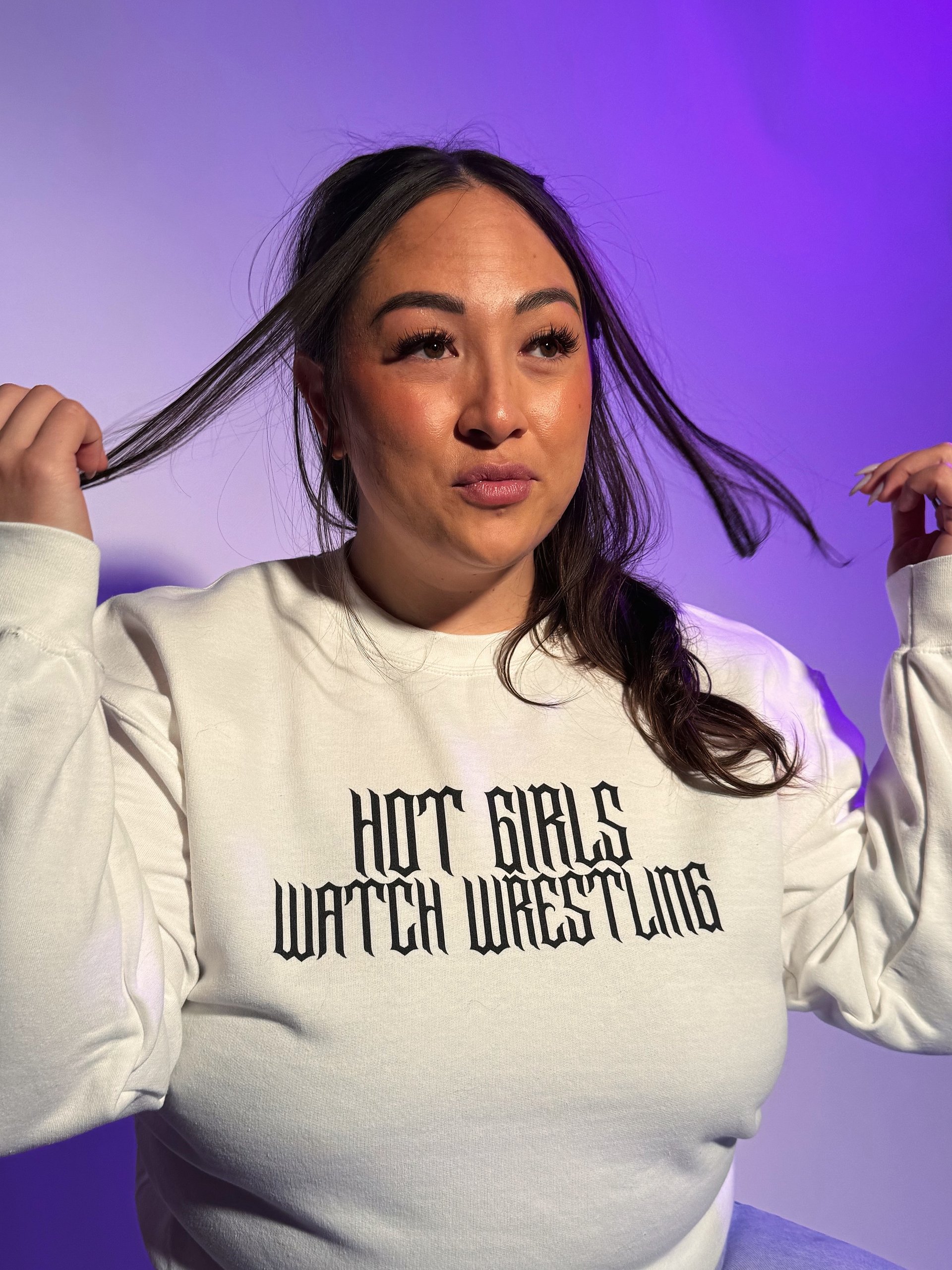 HOT GIRLS WATCH WRESTLING GRUNGE Creweck product image (5)