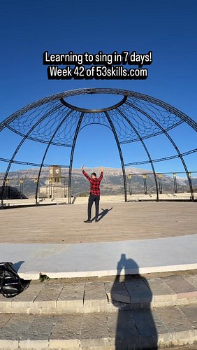 Learning to sing in 7 days! Week 42 of #53skills I think I failed Pavarotti this week, singing opera is quite hard with no ta...