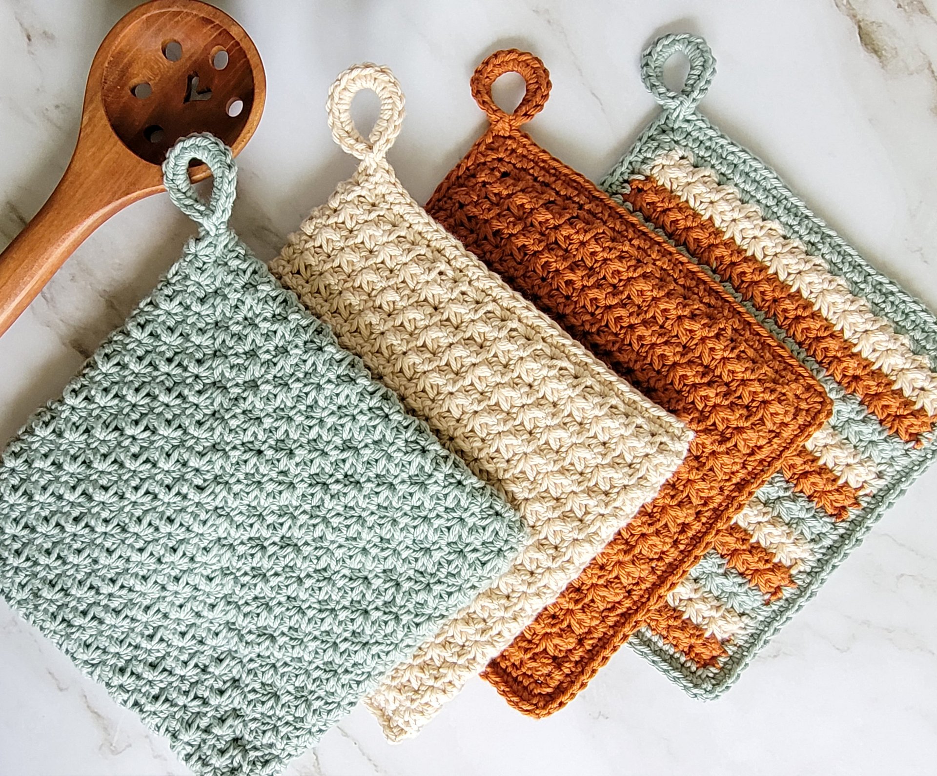 Trinity Double-Thick Potholders Crochet Pattern product image (2)