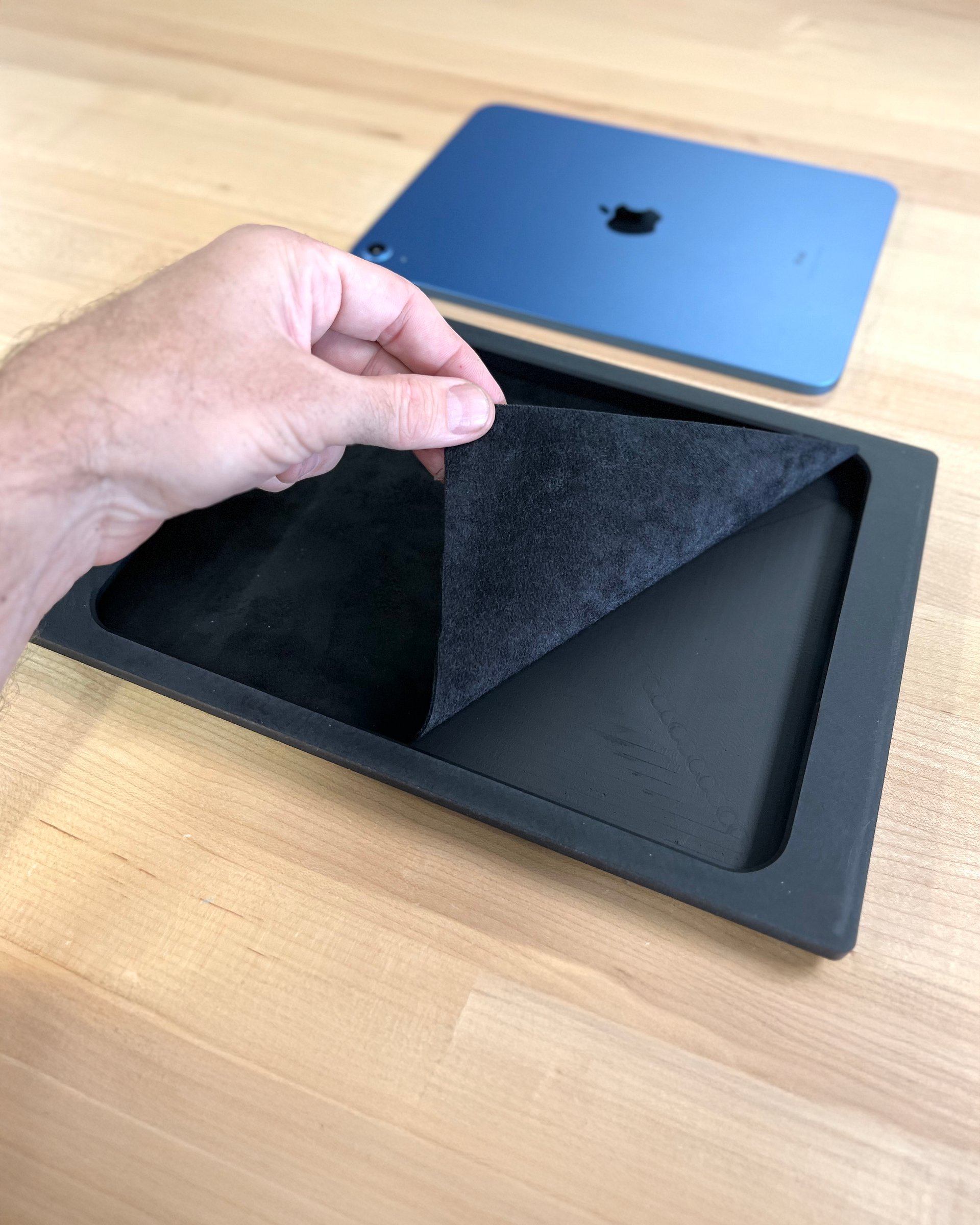 iPad, Gen 10 and 11 - SIDE SLIDER Dash Kit product image (7)