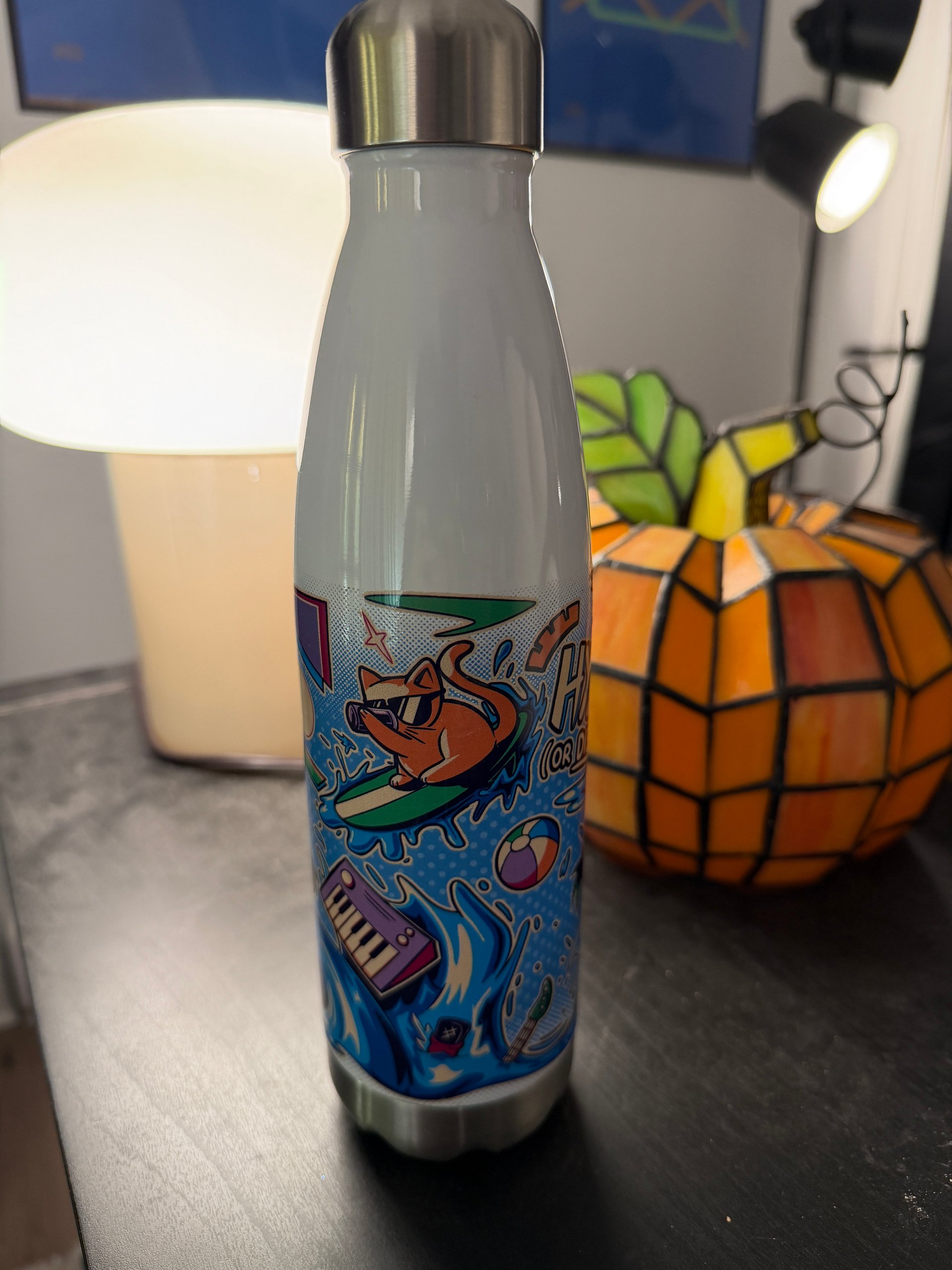Hydrate (or DIEdrate) | Twist Cap Water Bottle product image (7)