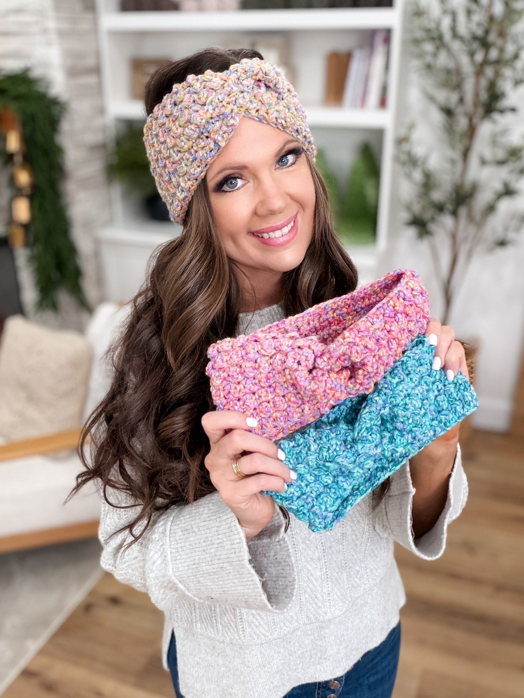 Winterberry Ear Warmer Crochet Pattern product image (1)