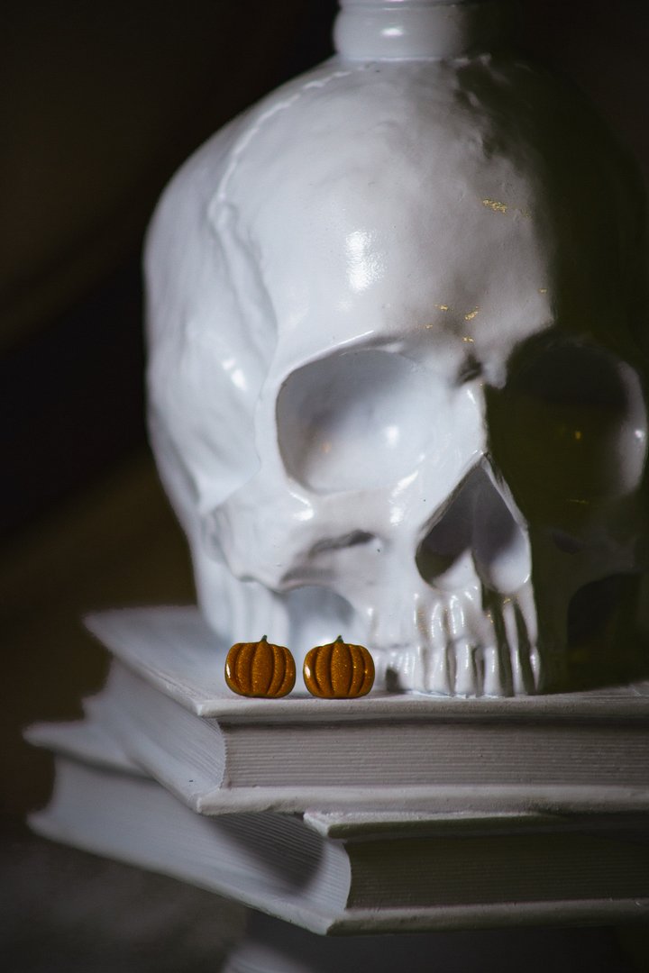 Gold Pumpkin Studs V1 product image (1)