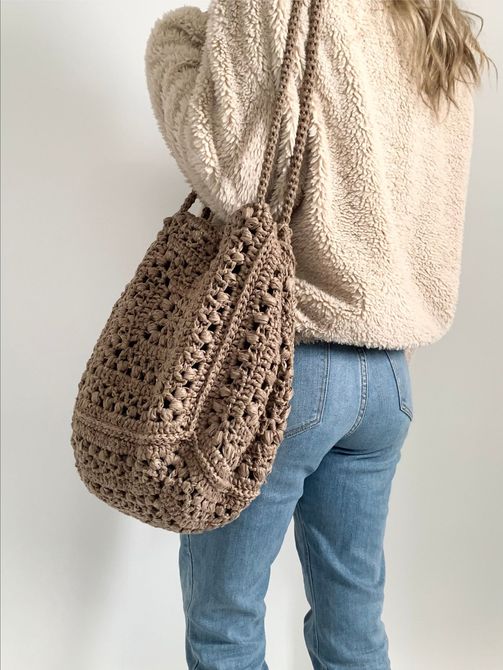 Tulip Square Trapeze Tote product image (2)