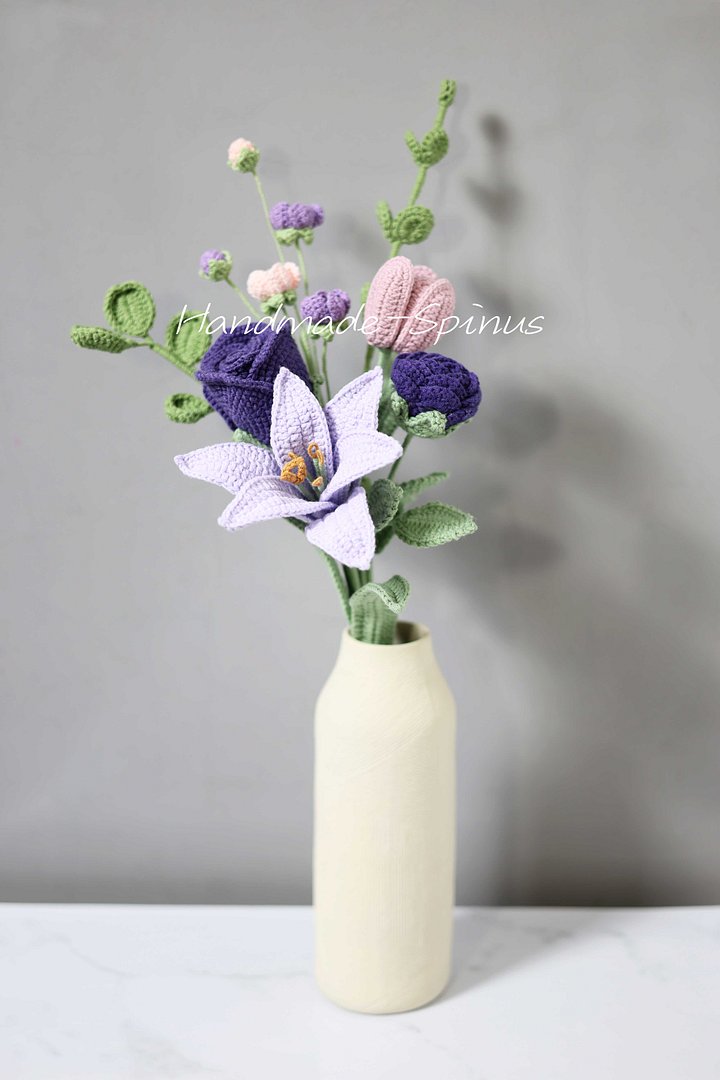 Purple Poetic Crochet Knit Bouquet product image (1)