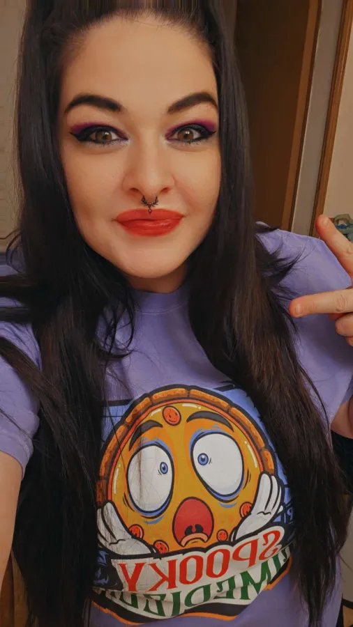 SpookyTimePizza T-Shirt product image (78)