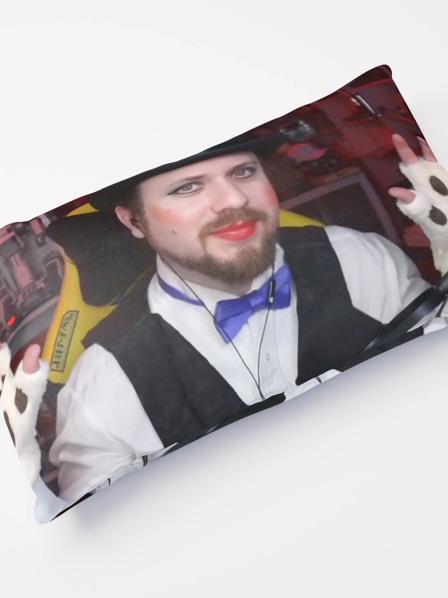 uWu Pillow! product image (4)