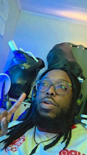 You don't see Kevin Hart advocating for Black lives but you do see him doing roasts with yt supremacists, making Jokes about ...