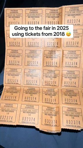 It’s probably my fault The Fair switched to the cards instead of tickets. Do yall remember when I posted this last year? 😂😅 
...