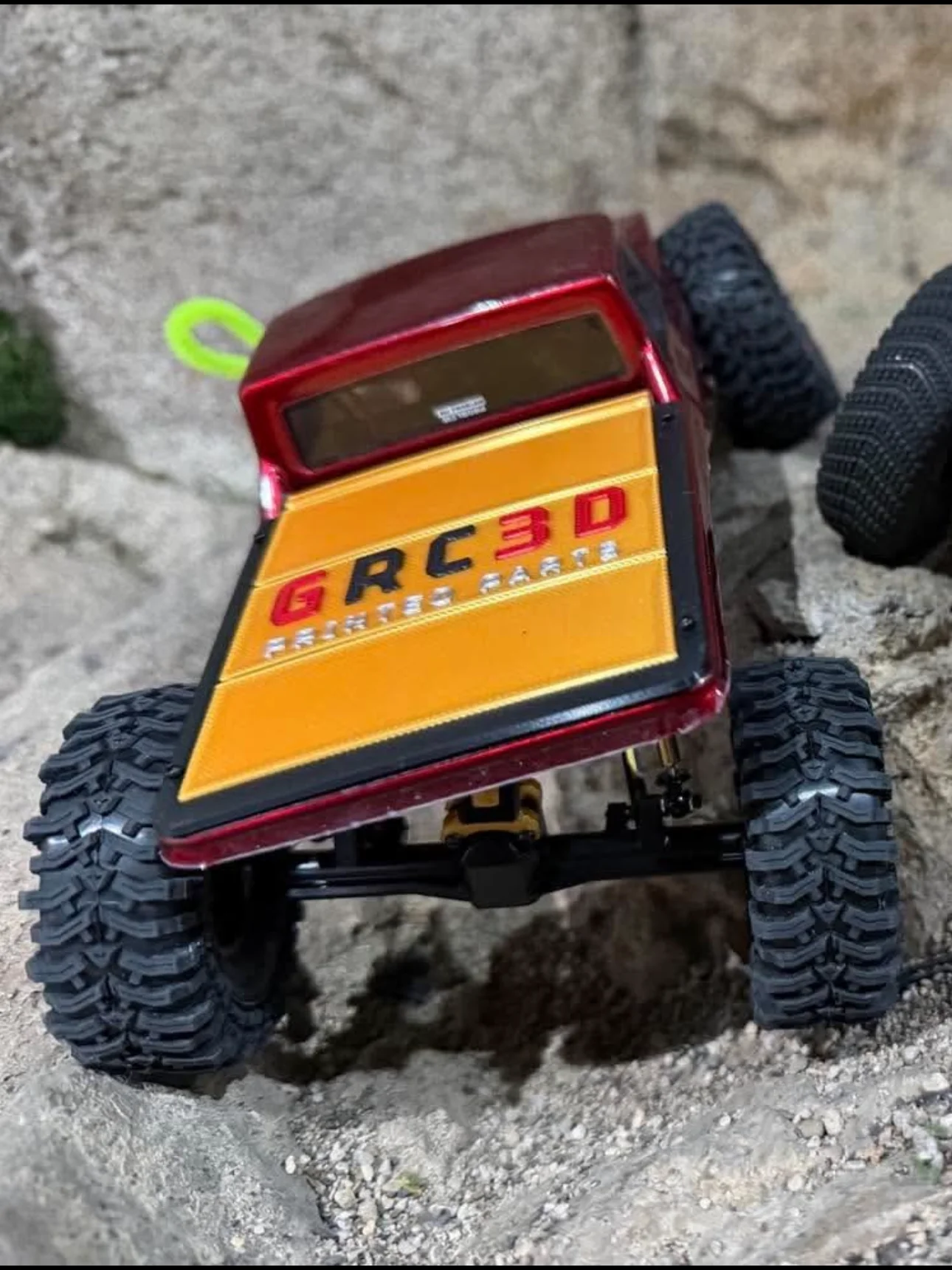 GRC3D RedCat Ascent 18 Tonneau Cover product image (1)