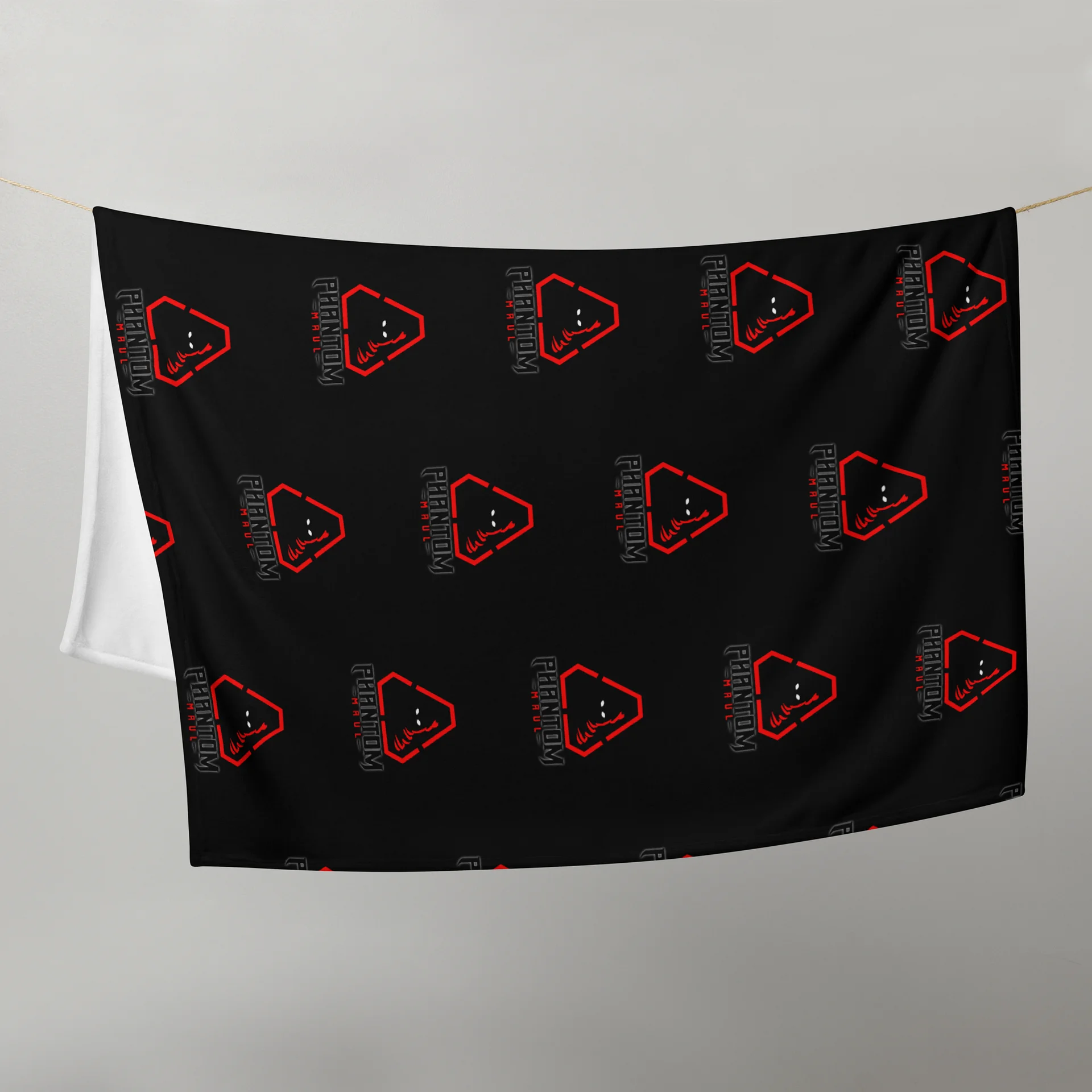 PhantomMaul Throw Blanket product image (5)