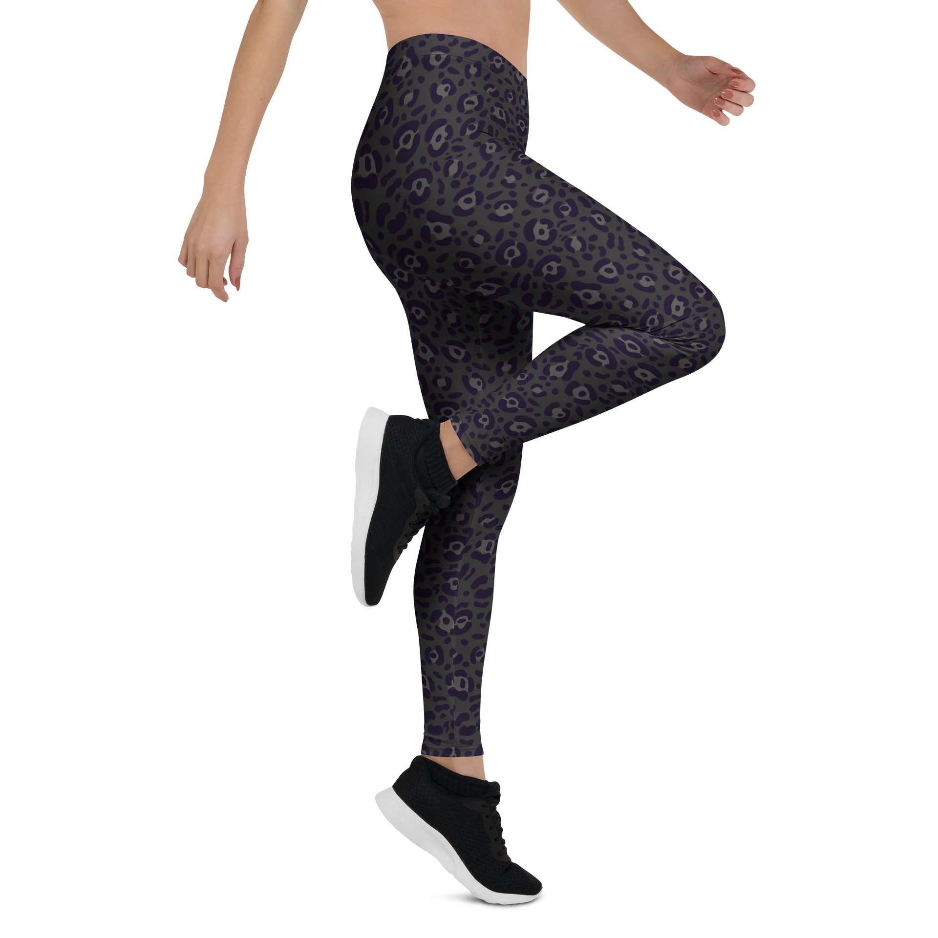 Comfortable Leggings with Bold Black Leopard Print product image (6)