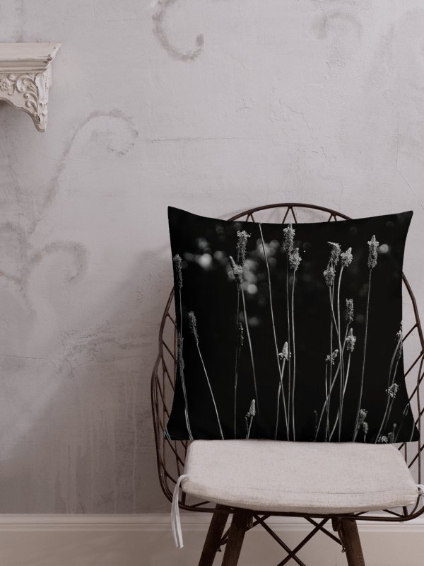Premium pillow - Wildflowers, monochrome product image (1)