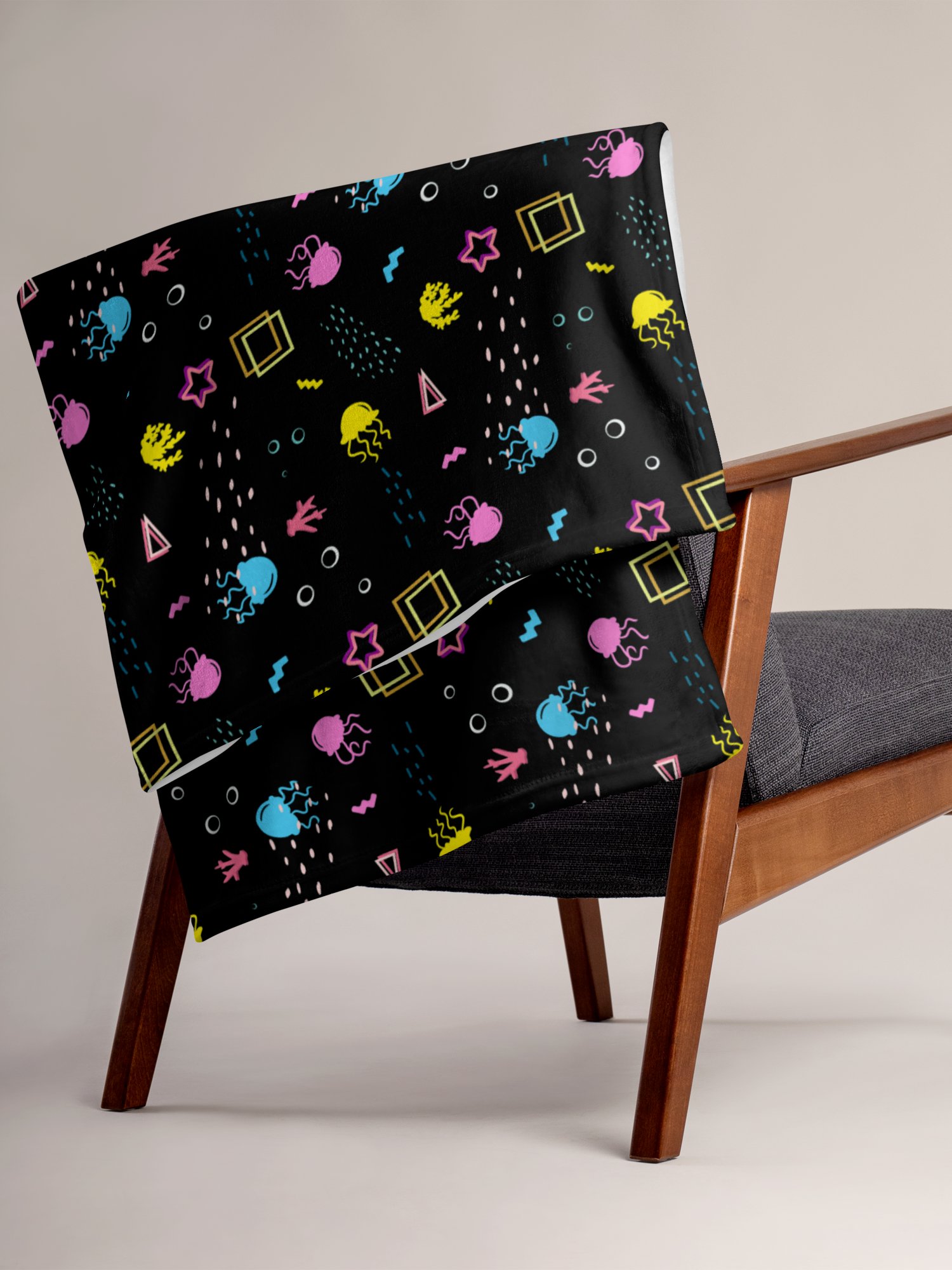 Shifty Seas dark pattern fleece throw blanket product image (1)
