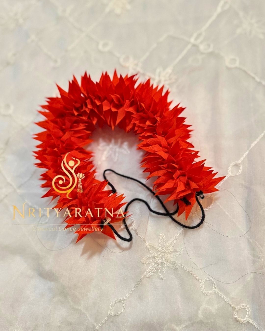 Red Pointed Flower product image (1)