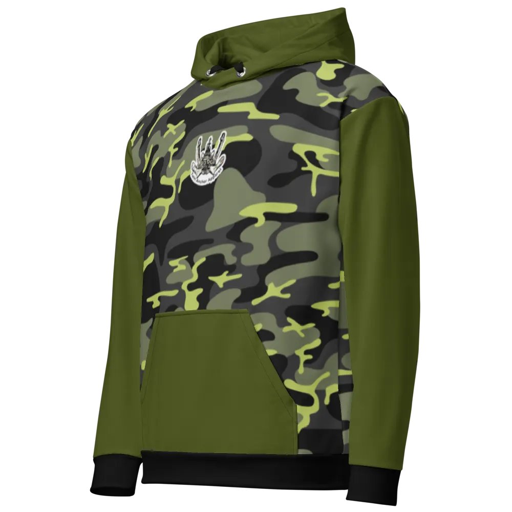 Mirrored Tug Hudson & Barge Bridal Chain (Camouflage & Green) – Performance Marine Wear | Twin Anchor Apparel North Current Line product image (3)