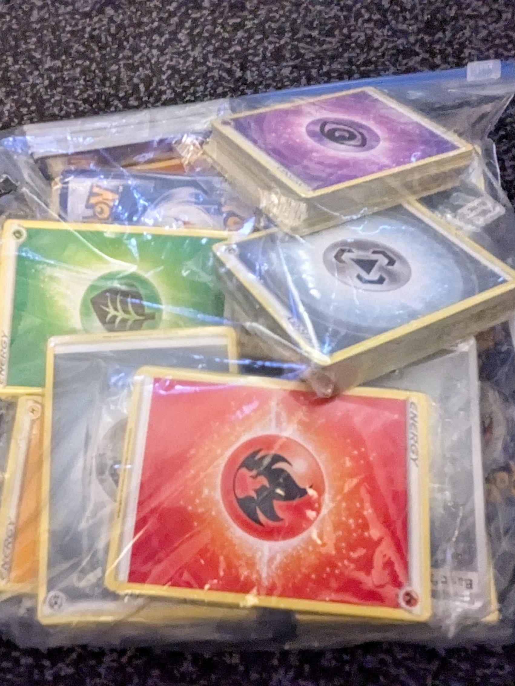 Pokemon TCG Mystery Bundle product image (7)