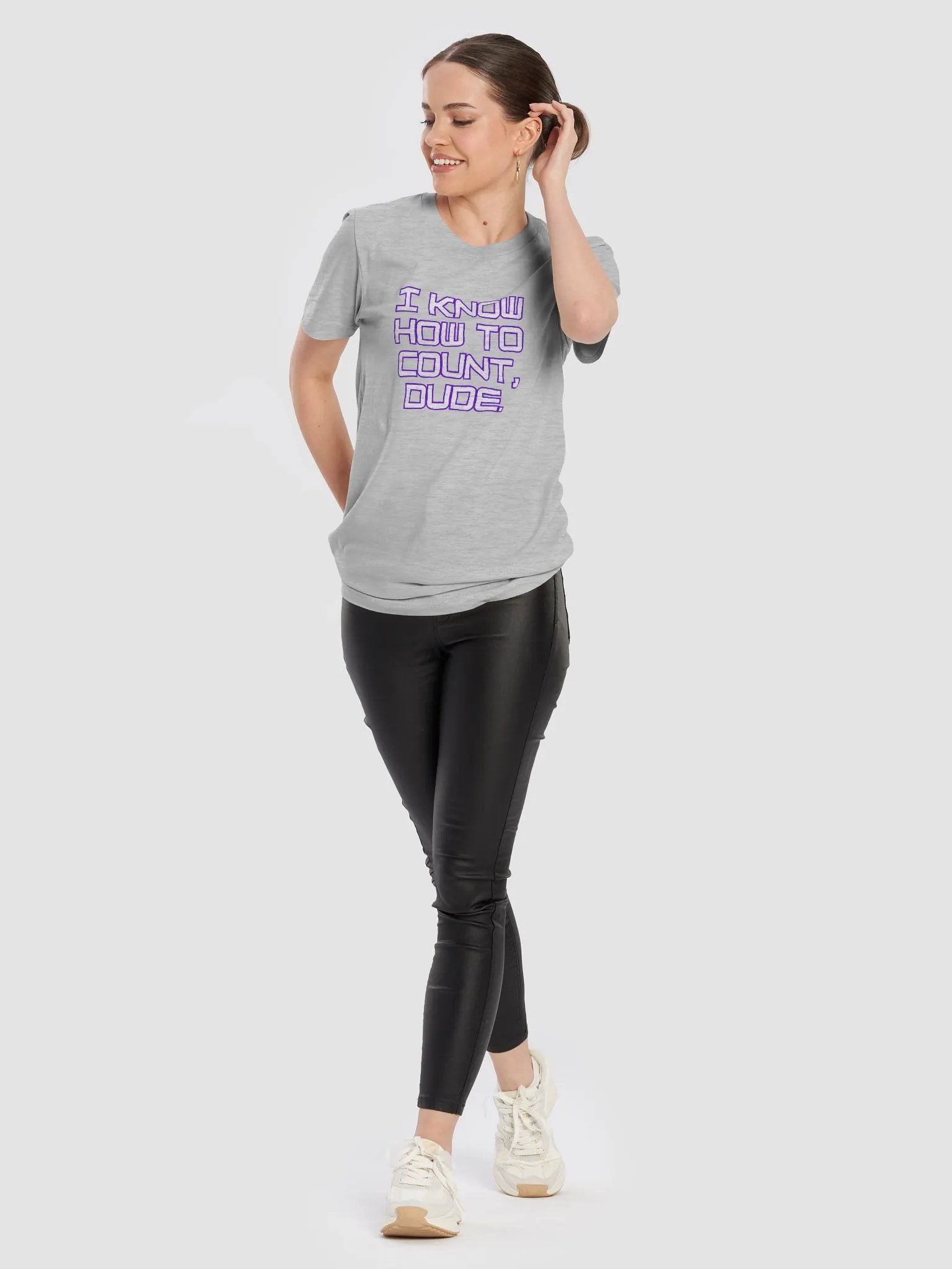 I KNOW HOW TO COUNT, DUDE !! BASIC TEE product image (10)