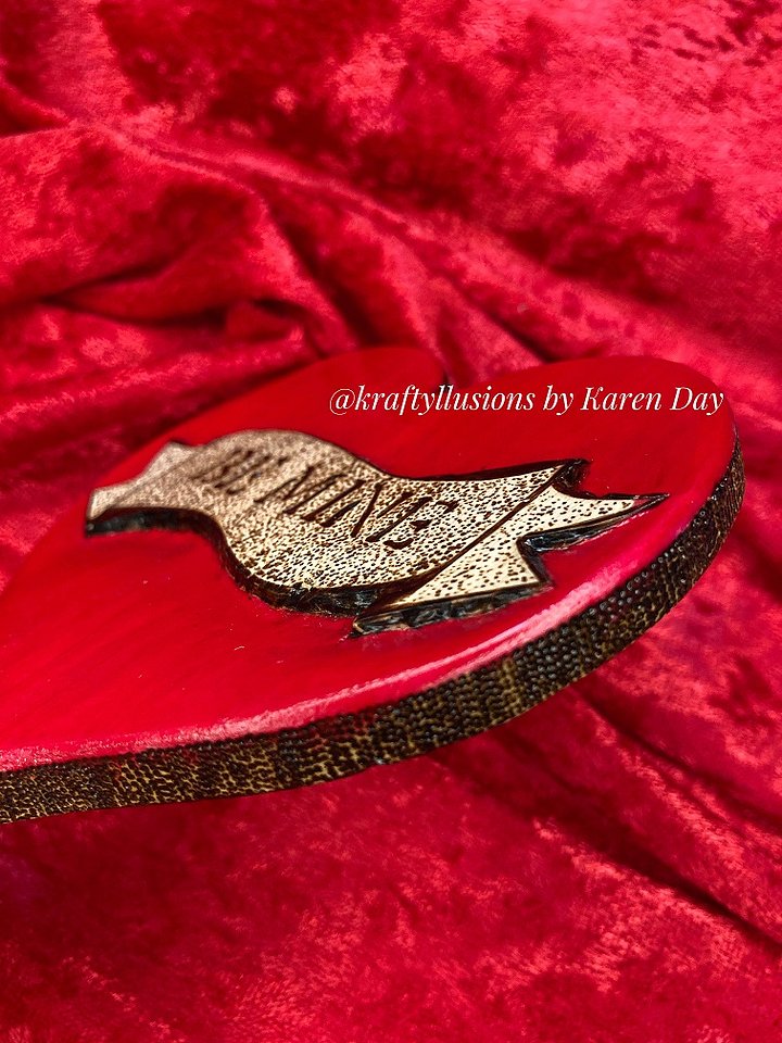 Banner Be Mine Carved Ornament product image (2)