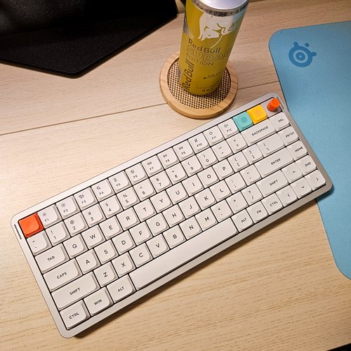 look what finally arrived!!🤍

did i need another keyboard? no. but did it make me happy? absolutely yes. xdd

@nuphy.studio