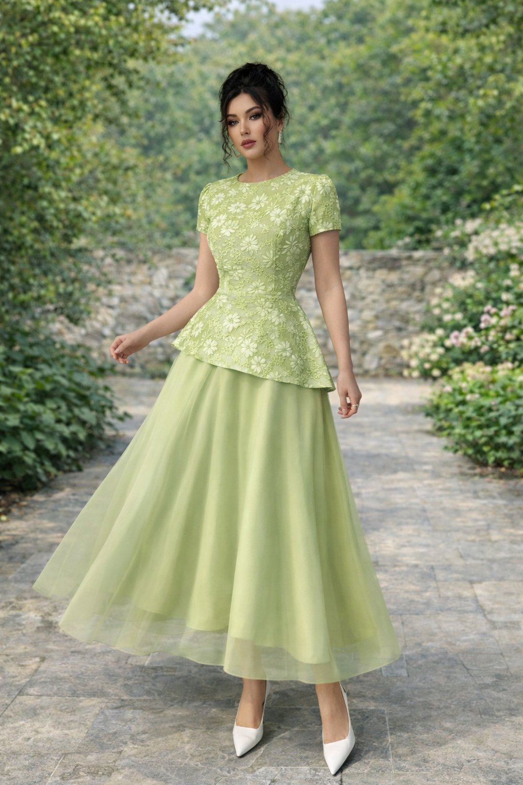 Luxury dress product image (2)