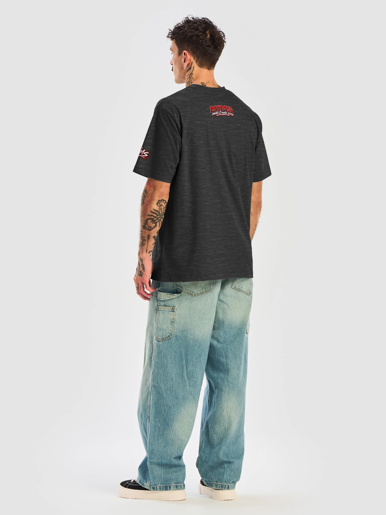 Leatherface Horror Graphic Tee product image (22)