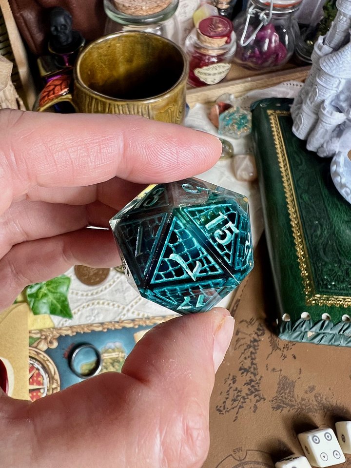 Pearl of the Deep - 30mm Dragon Egg Geode D20 product image (2)