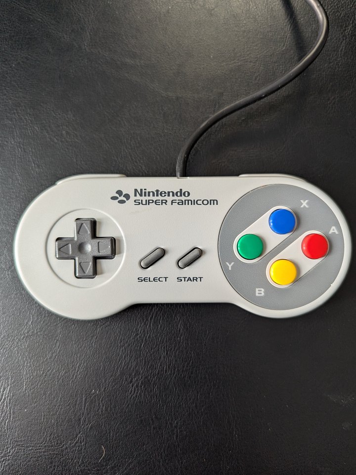 Famicom SNES Controller (Used) product image (1)