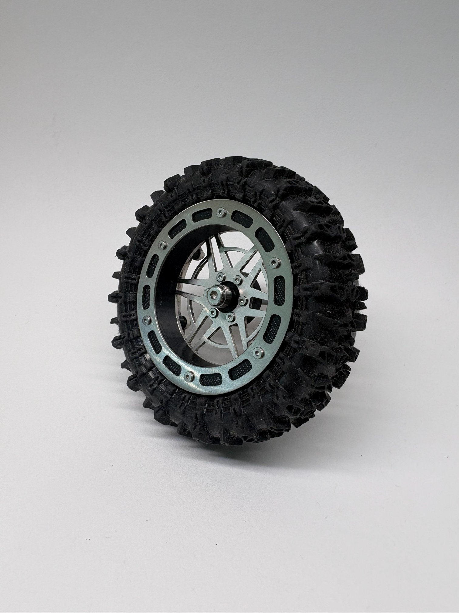 1.8" v2 Floater Wheels - "Supernova" wheel face with "Peep" floater product image (2)