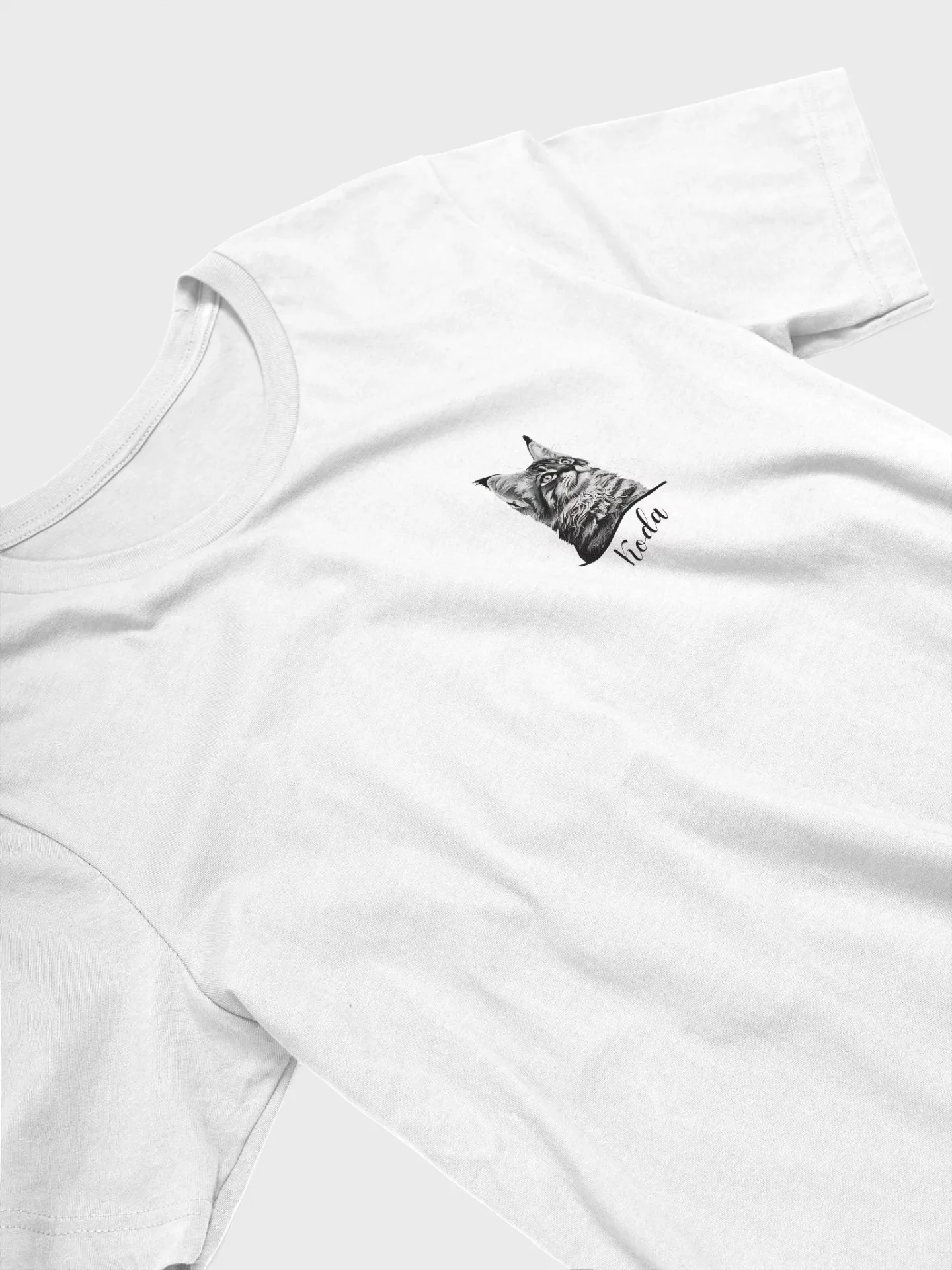 Custom Minimalist Left Chest Oil Painting Pet Portrait T-Shirt product image (27)
