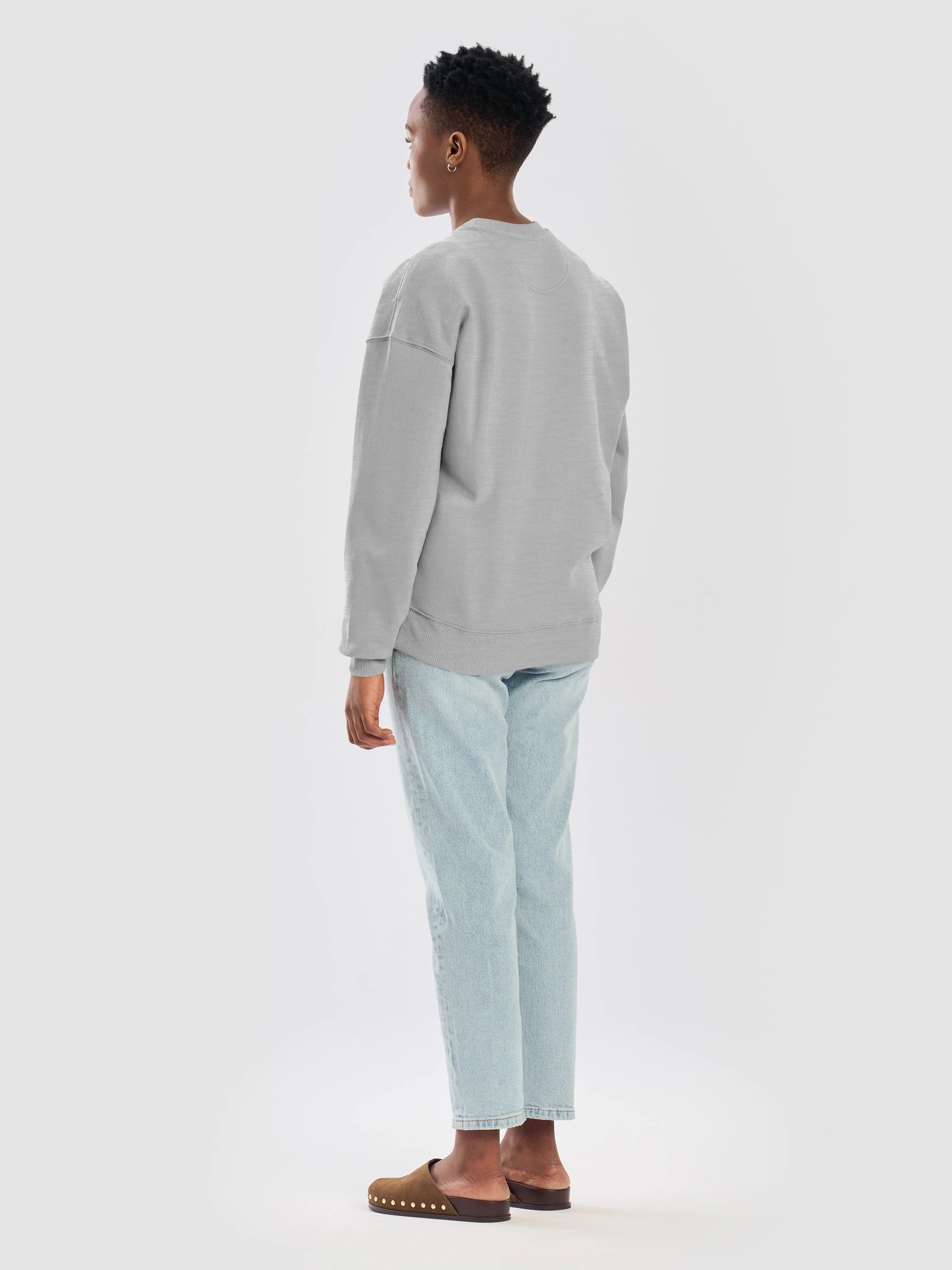 1v9 Oversized Sweater – Navy Stitch product image (12)