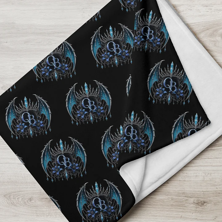 QueenB Logo Throw Blanket product image (7)